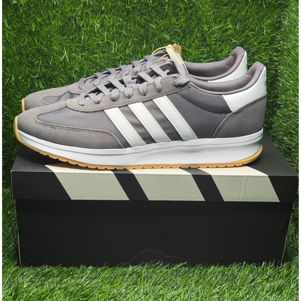 Adidas Run 70s 2.0 Mens size 12 Grey White Gum Sneakers JI4922 Cloudfoam Shoes